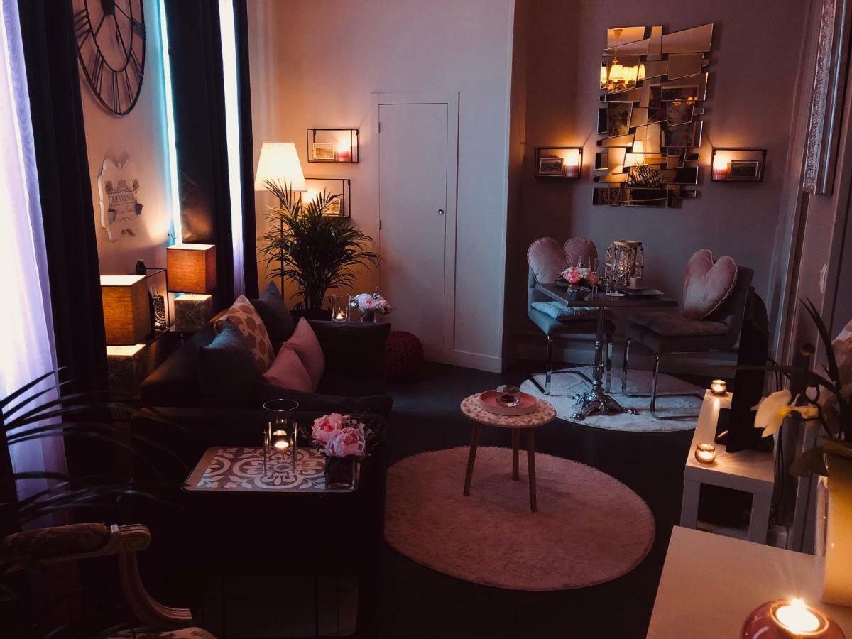 Bienvenue Au Petit Bonheur Lejlighed Honfleur Eksteriør billede